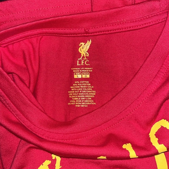 Liverpool F.C. YNWA t-shirt. - Picture 3 of 3